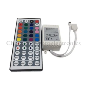 LED RGB Controller DC12V 24 44 Tlačidlo Dvojité Výstup IR Diaľkové ovládanie pre LED RGB pásy.