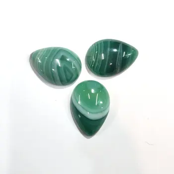 Veľkoobchod 20pcs/veľa kvalitných prírodných kameňov Zelená Prekladané onyx KABÍNY CABOCHON slza korálky pre krúžok tvorby
